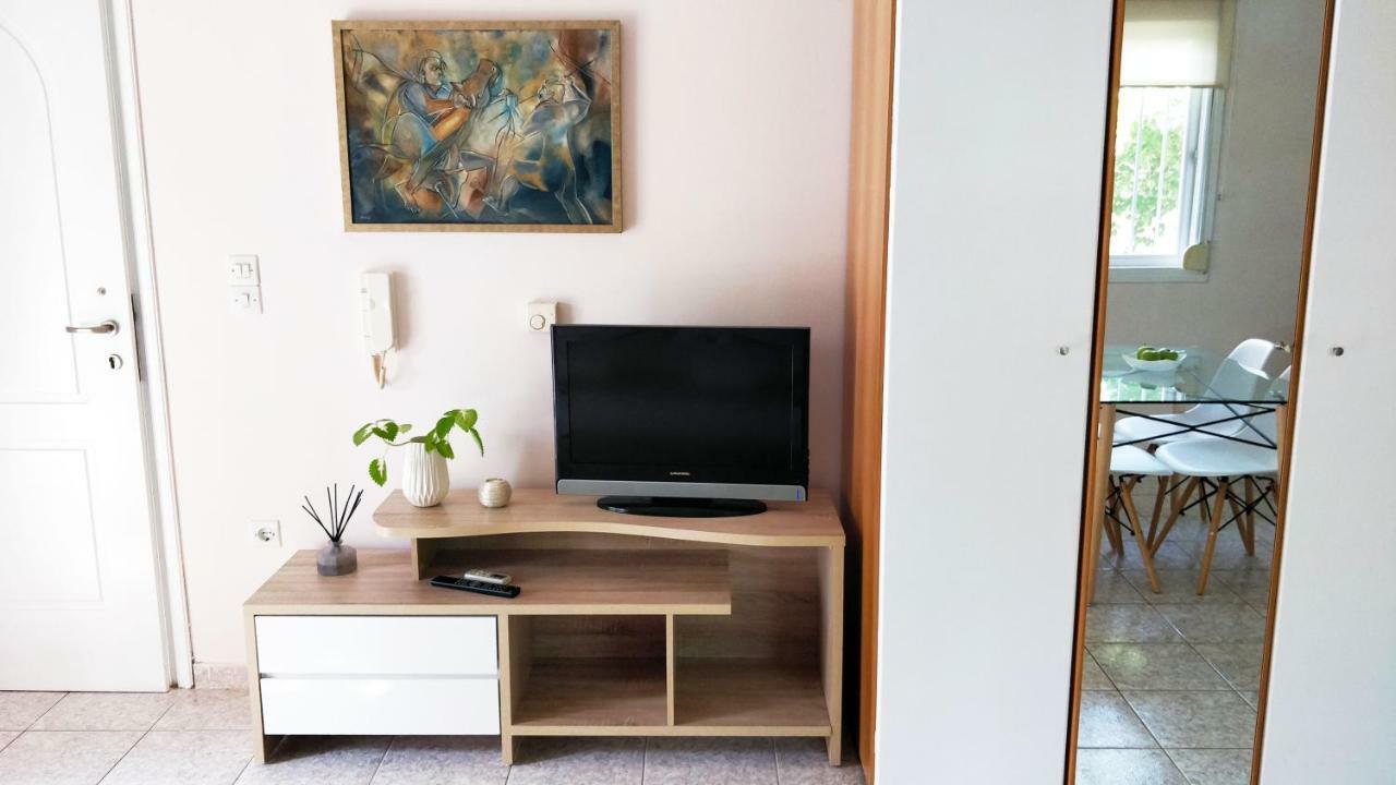 Studio Turquoise Appartement Kalamáta Buitenkant foto